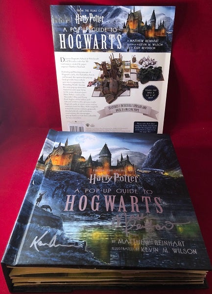 A Pop-Up Guide to Hogwarts: From the Films of Harry Potter SIGNED BY  REINHART & WILSON, Matthew REINHART