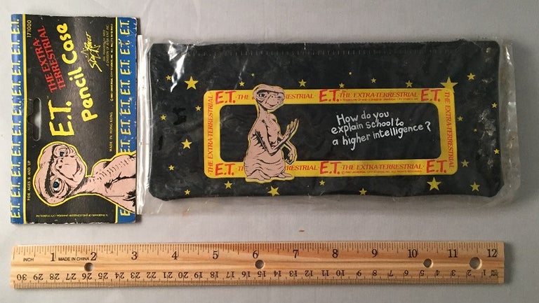 Item #423 E.T. The Extra-Terrestrial (1982 Original Sealed Pencil Case). Steven SPIELBERG.
